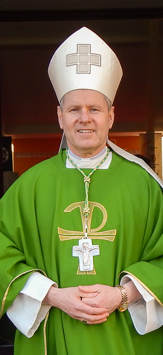 Bishop Fintan Gavin asks us to pray for Ukraine