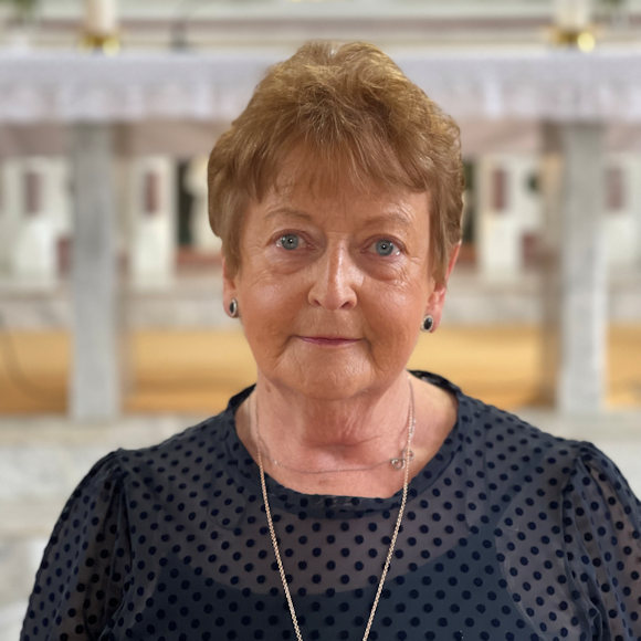 Rose Finn was commissioned into the Funeral Ministry on Trinity Sunday by her Parish Priest Fr David O’Connell
